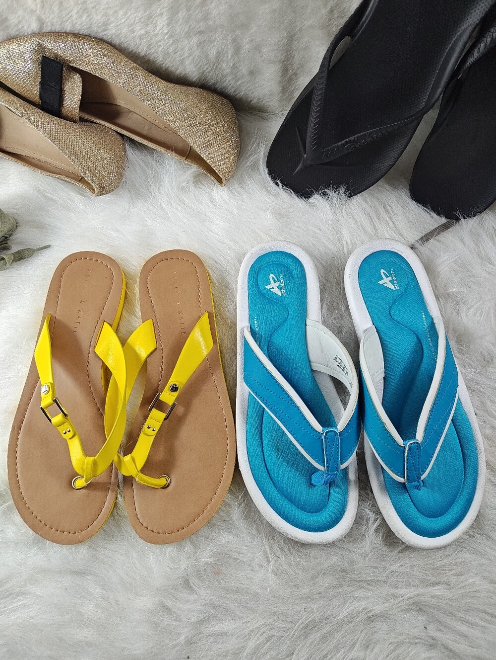 Kelly & Katie Myrra Flip Flop Sandals + Athletech Sport Flip Flop Bundle Sz 9.5